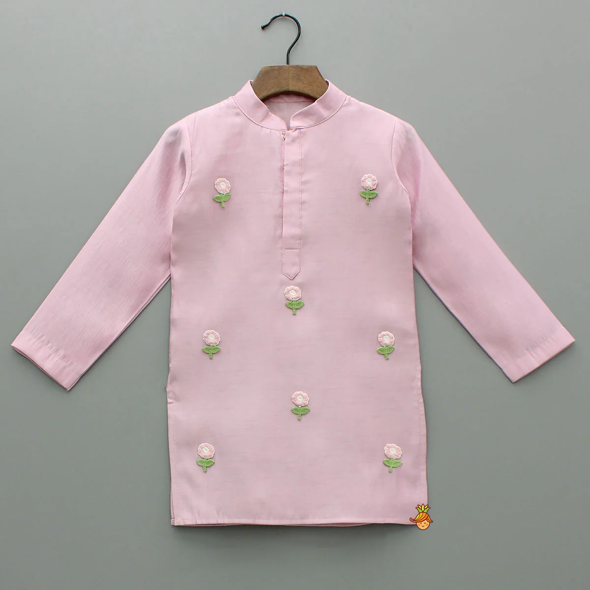 Pink Kurta With Embroidered Flower Applique And Pant - Image 3