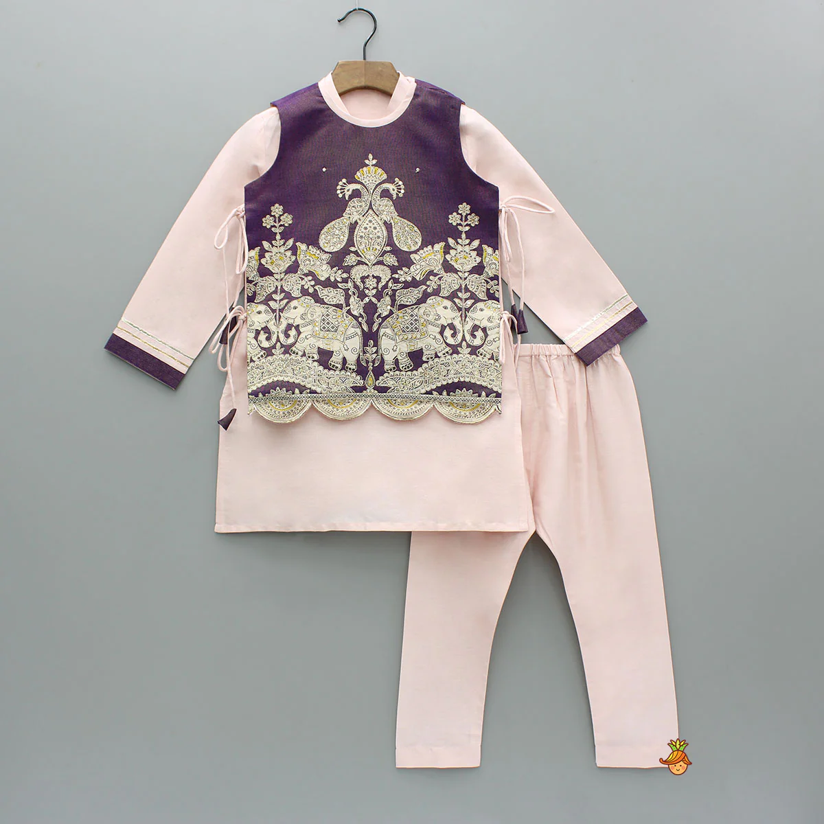 Pink Kurta With Side-Knot Detailed Shimmer Jacket And Pyjama