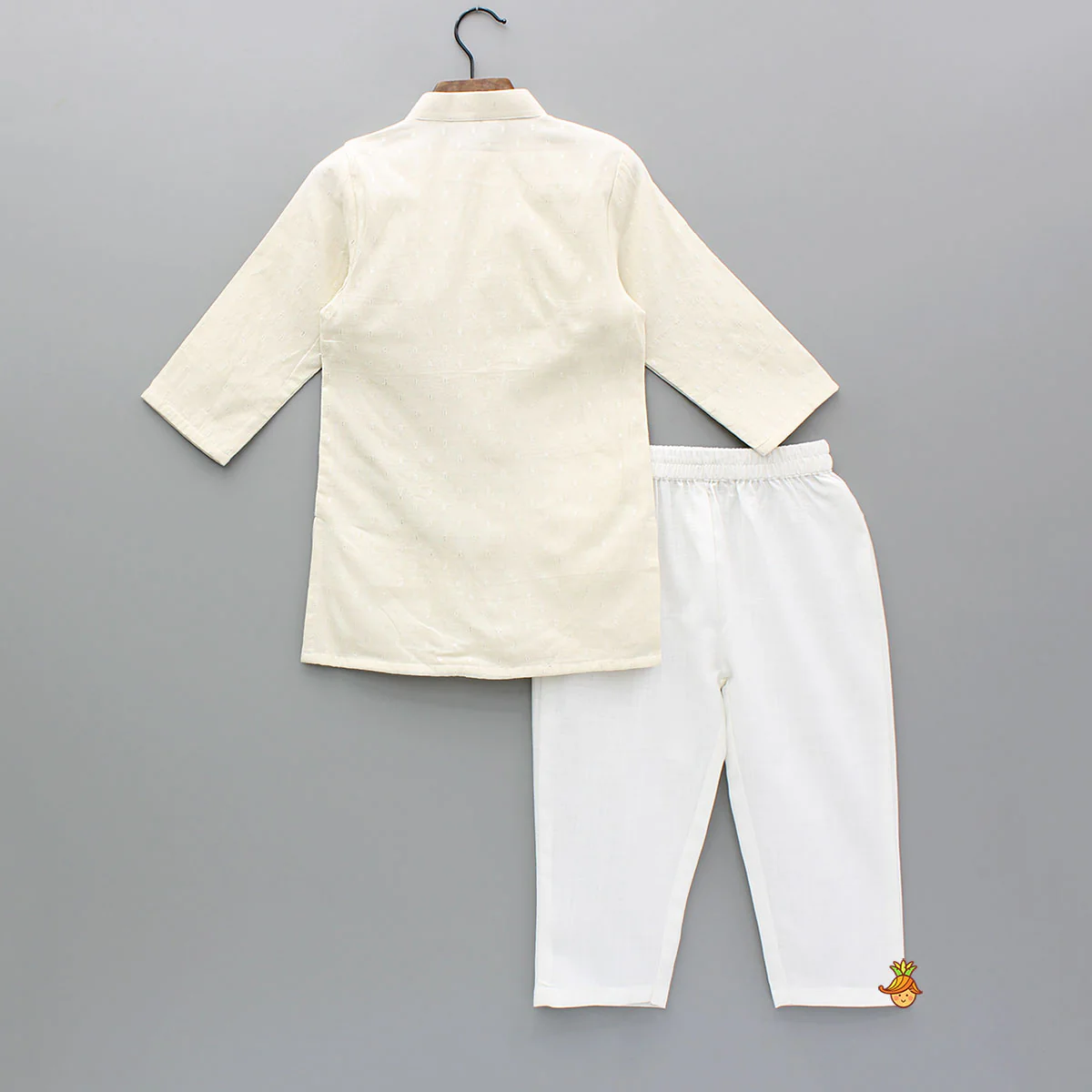 Pink Lotus Embroidered Kurta And Pyjama - Image 2