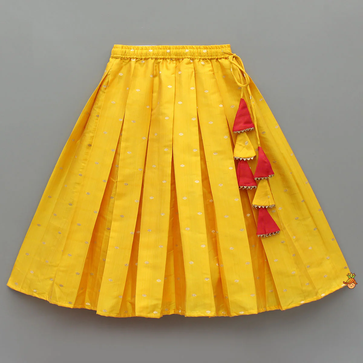 Pleat Detailed Butterflies Embroidered Top With Pleat Detailed Lehenga - Image 4