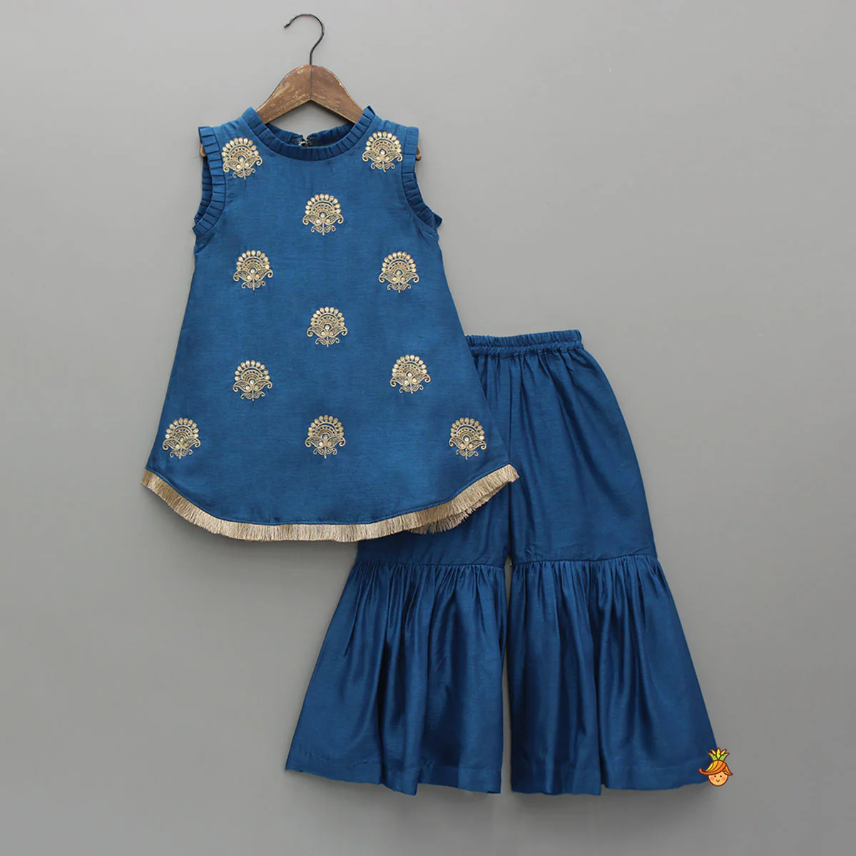 Pleat Detailed Zari Embroidered Kurti With Sharara And Dupatta - Image 3