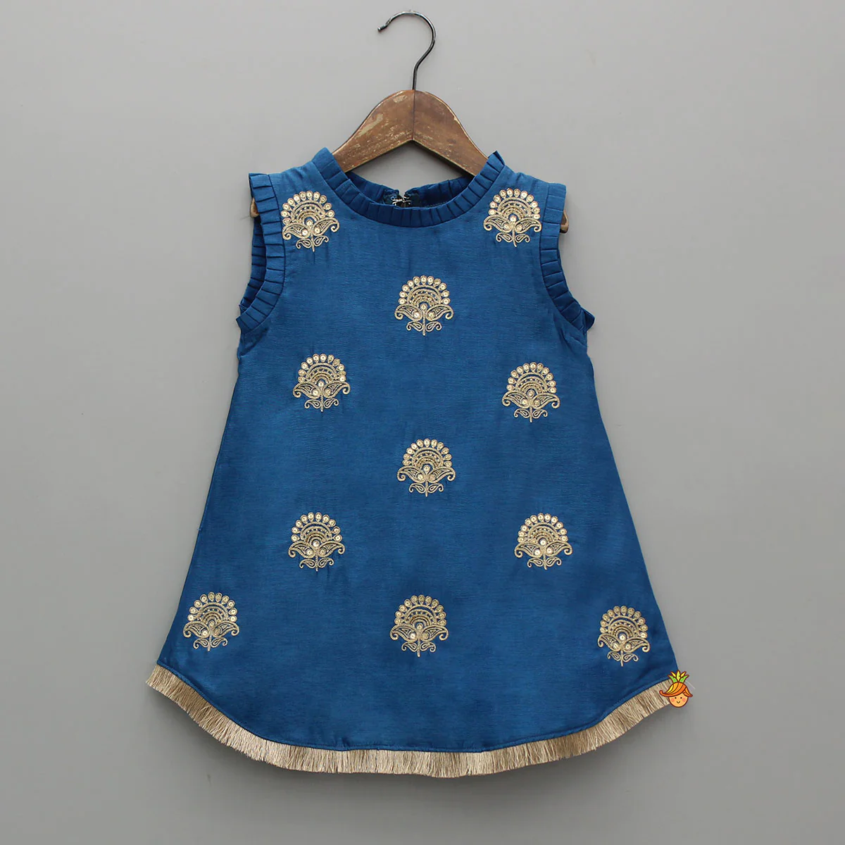 Pleat Detailed Zari Embroidered Kurti With Sharara And Dupatta - Image 4