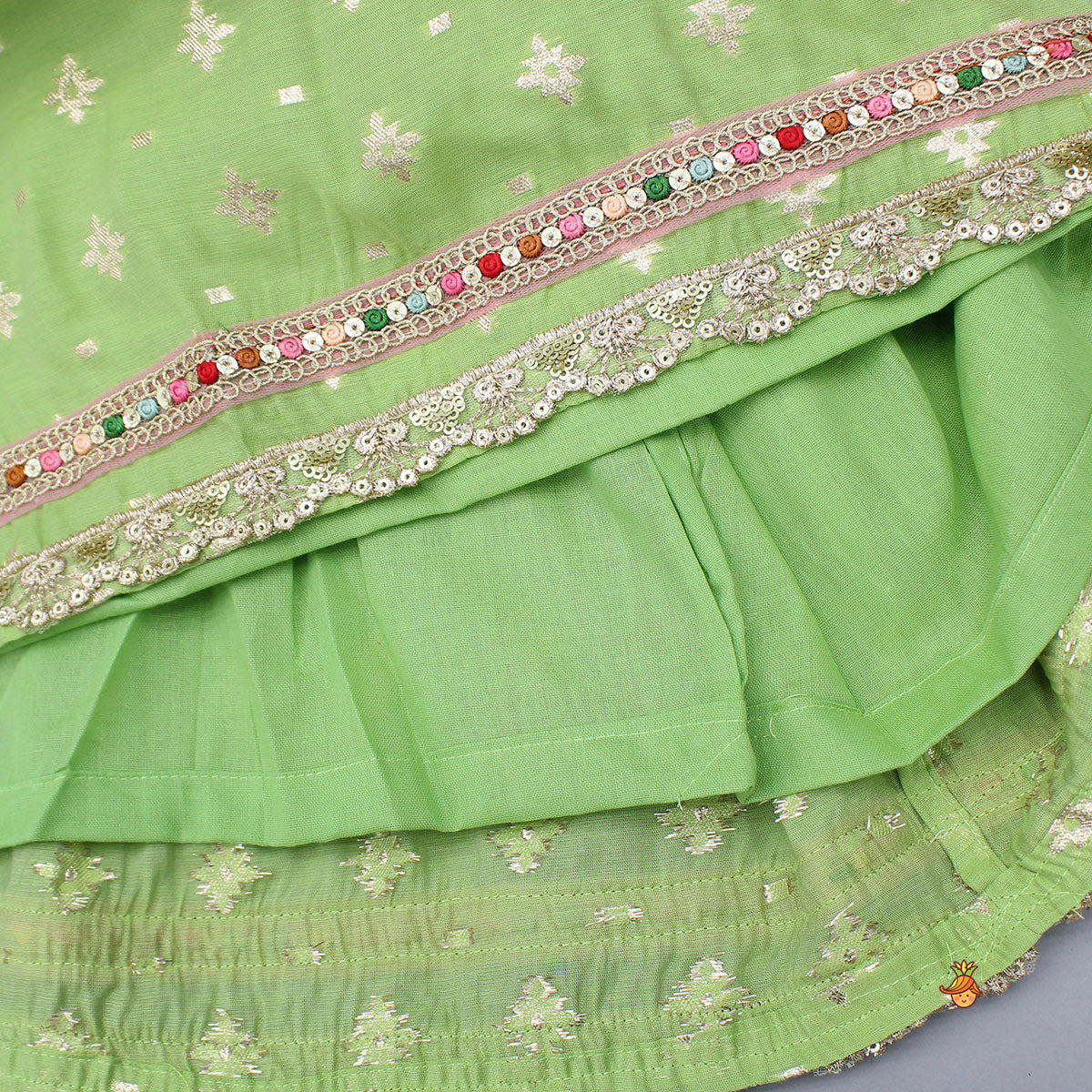 Pleated Hem Green Chanderi Embroidered Top And Lehenga With Net Dupatta - Image 7