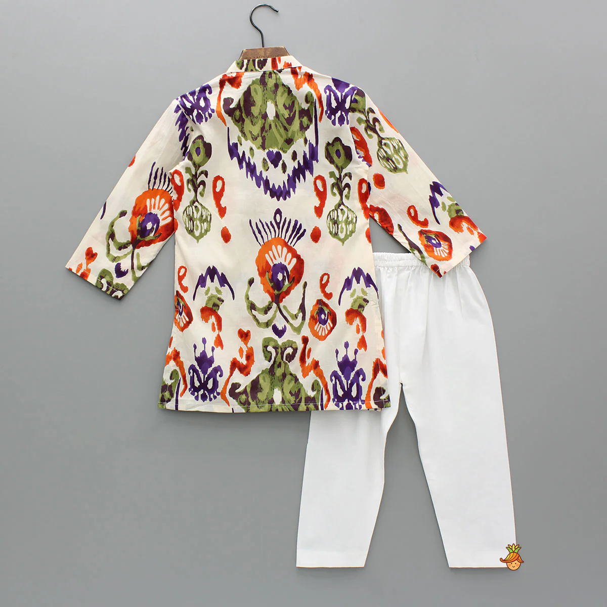 Pleated Hem Multicolour Printed Kurta And Pyjama - Image 2
