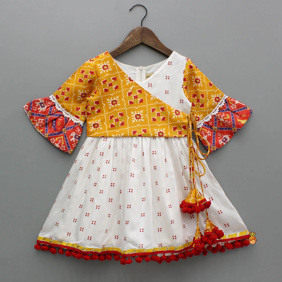 Pom-Pom Embellished Multicolour Printed Kurti With Tiered Sharara - Image 3