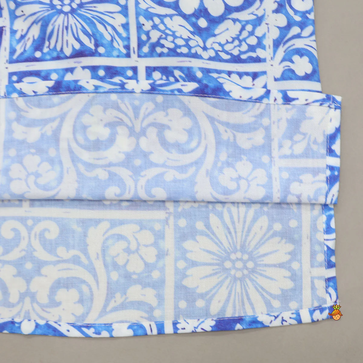 Pom-Pom Lace Work Printed Kurta And Pyjama - Image 5