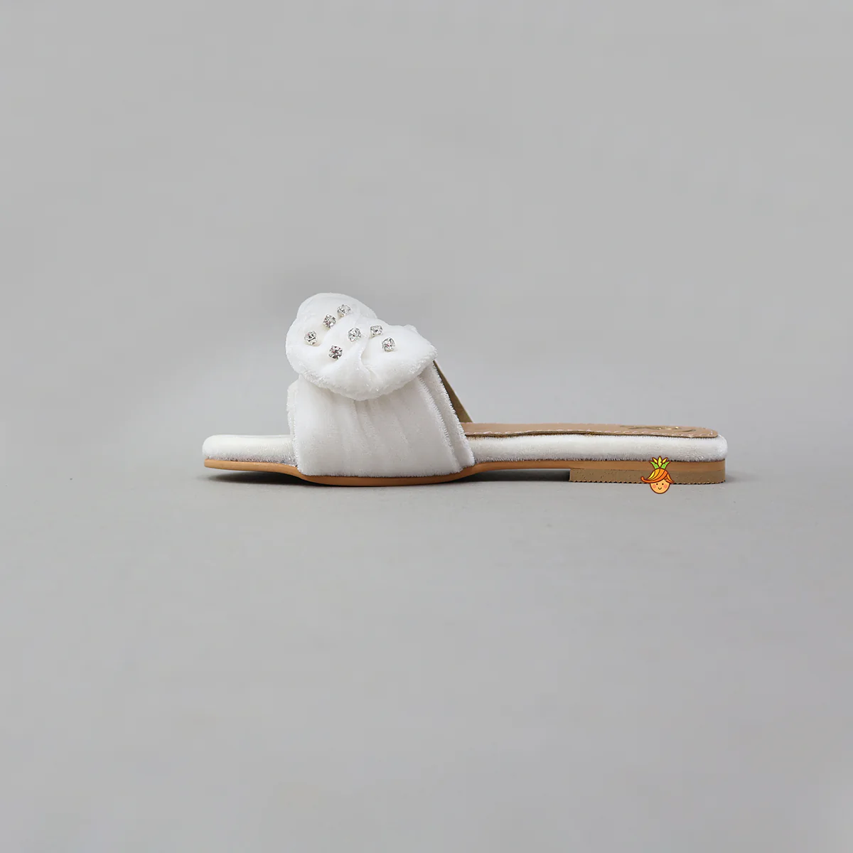 Pretty Bow Adorned Embellished Velvet Flats - Image 5