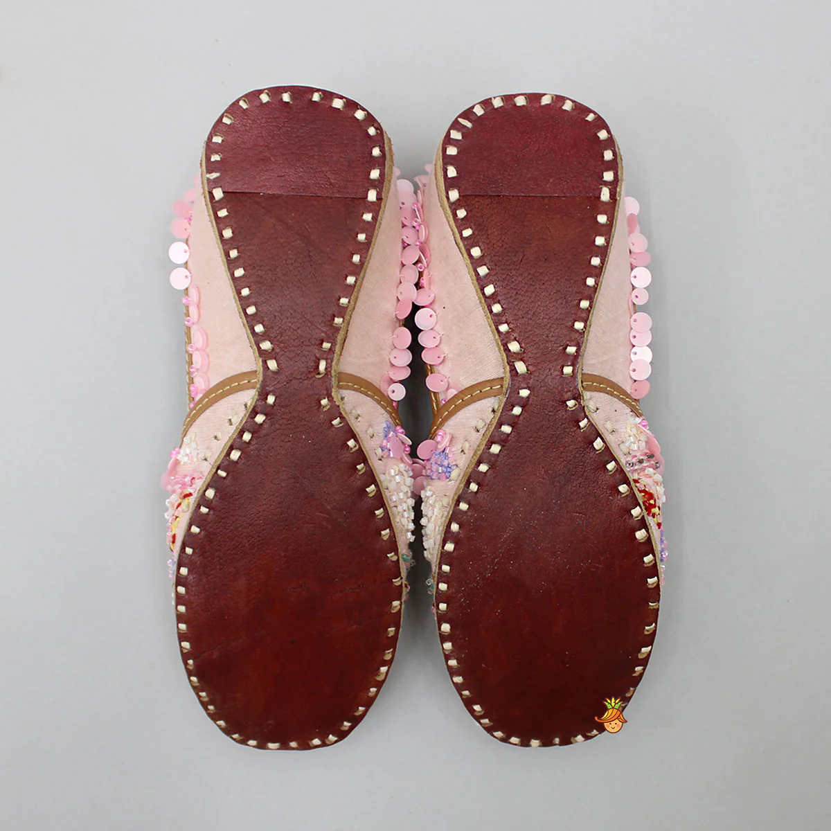 Pretty Pink Embroidered Jutti - Image 2