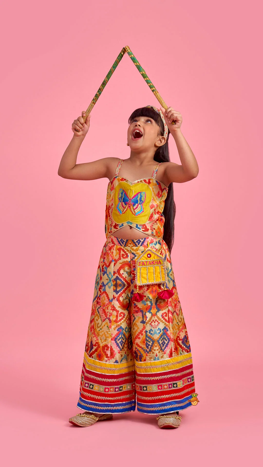 Printed And Embroidered Strappy Jumpsuit With Hairband - Image 5