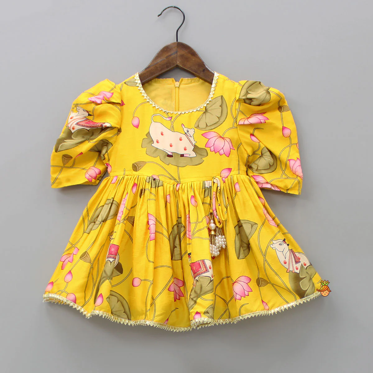 Printed Puffed Sleeves Yellow Peplum Top With Tulip Pant - Image 3