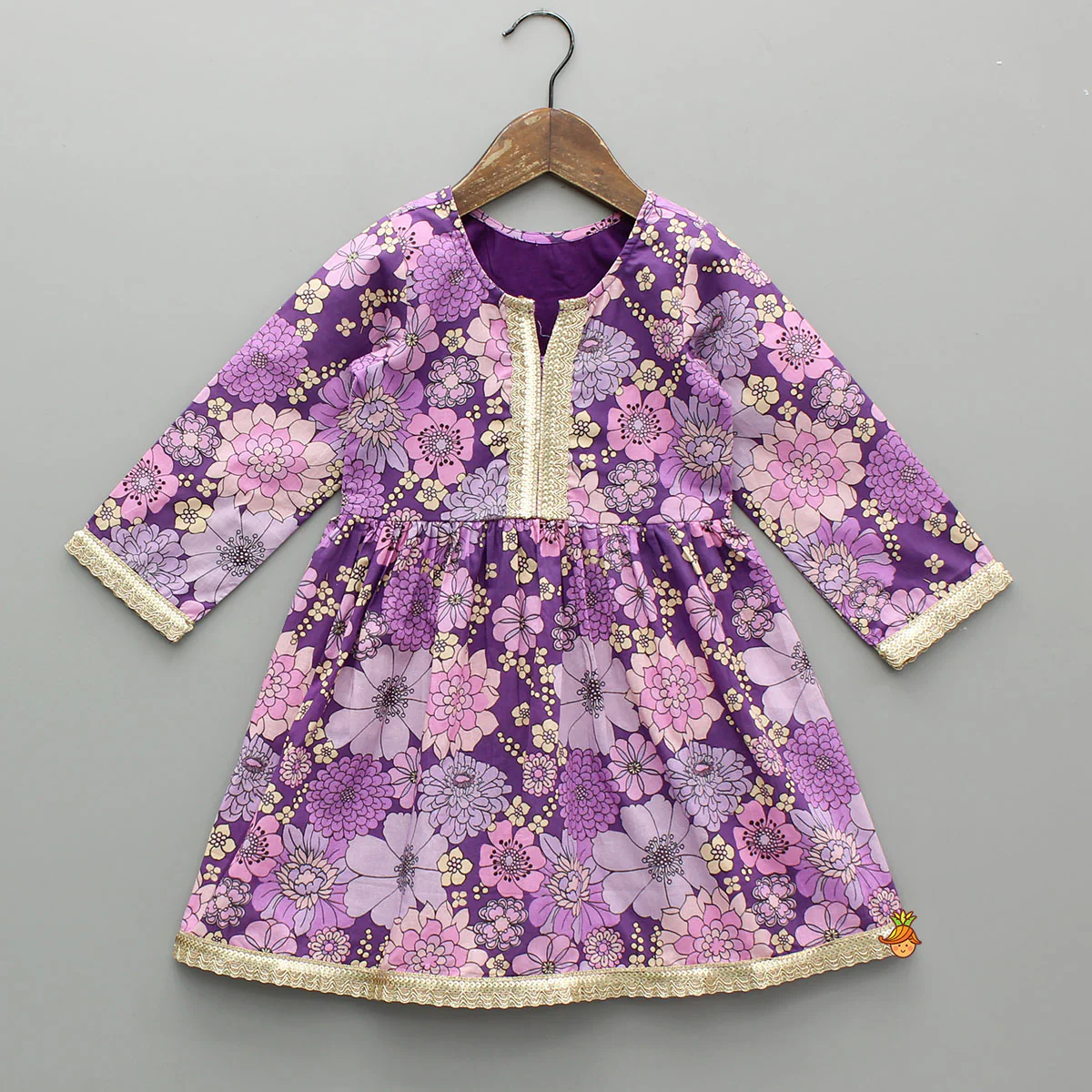 Purple Floral Printed Kurti With Matching Pant And Dupatta - Image 4