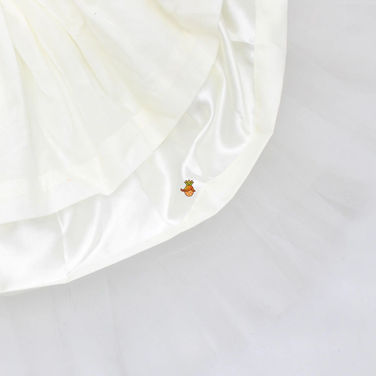 Rainbow and Pearl Detailed White Party Dress - Image 5