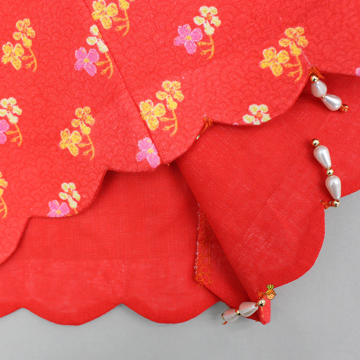 Red Sleeveless Embroidered Scalloped Top With Lehenga And Hairband - Image 6
