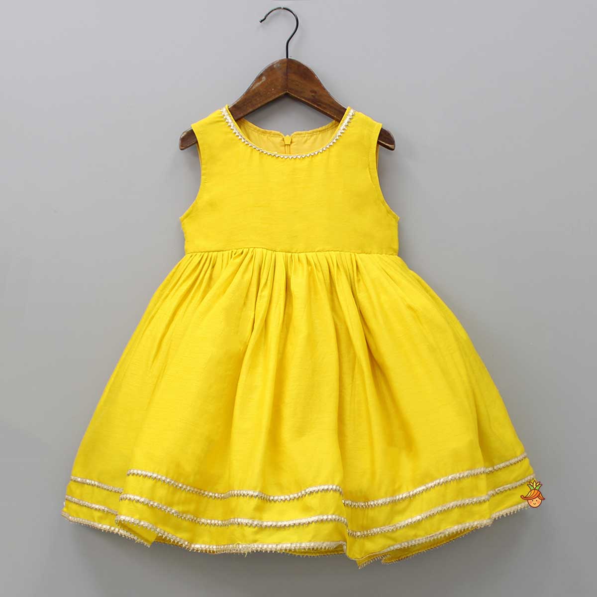 Round Neck Yellow Kurti With Heavy Embroidered Jacket - Image 3