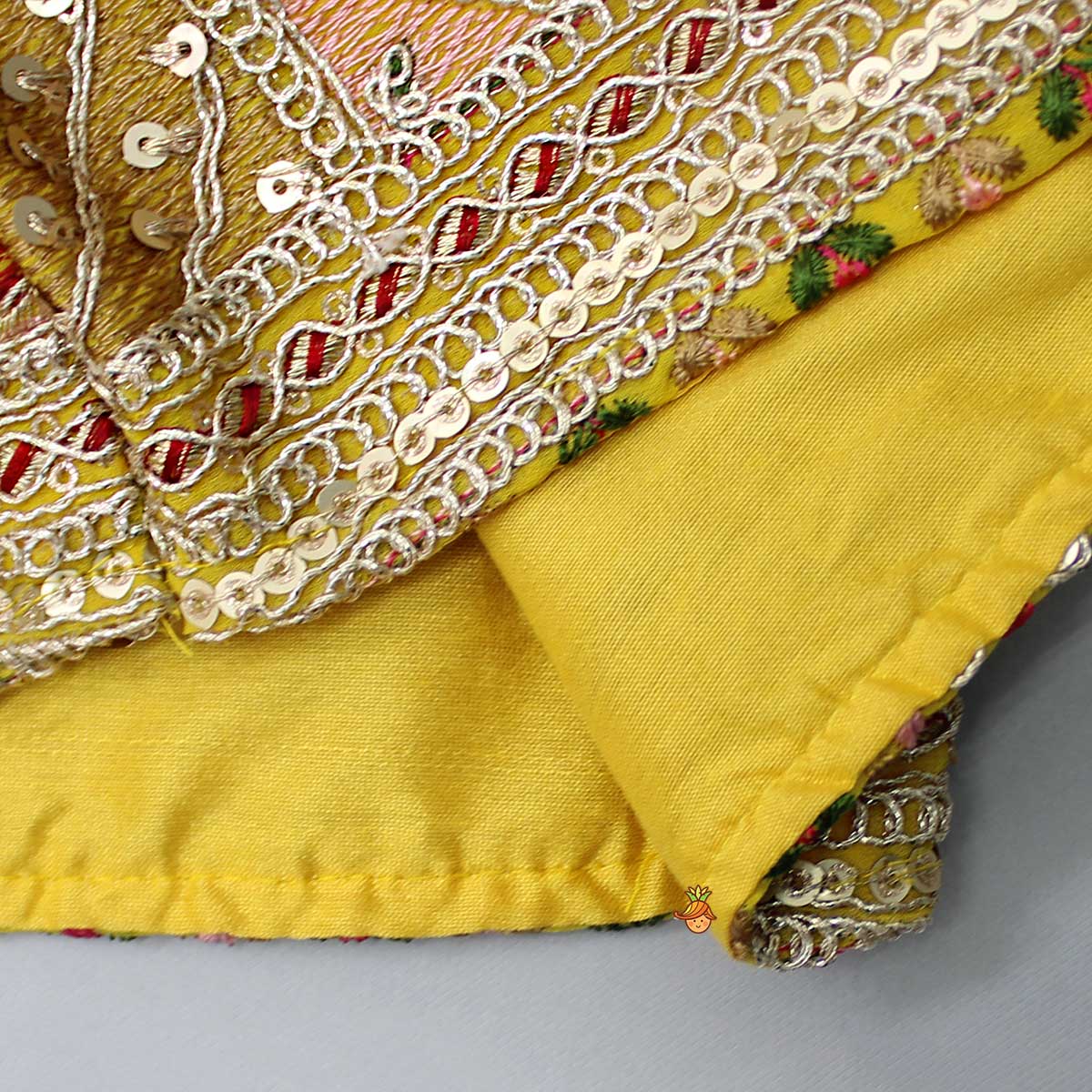 Round Neck Yellow Kurti With Heavy Embroidered Jacket - Image 6