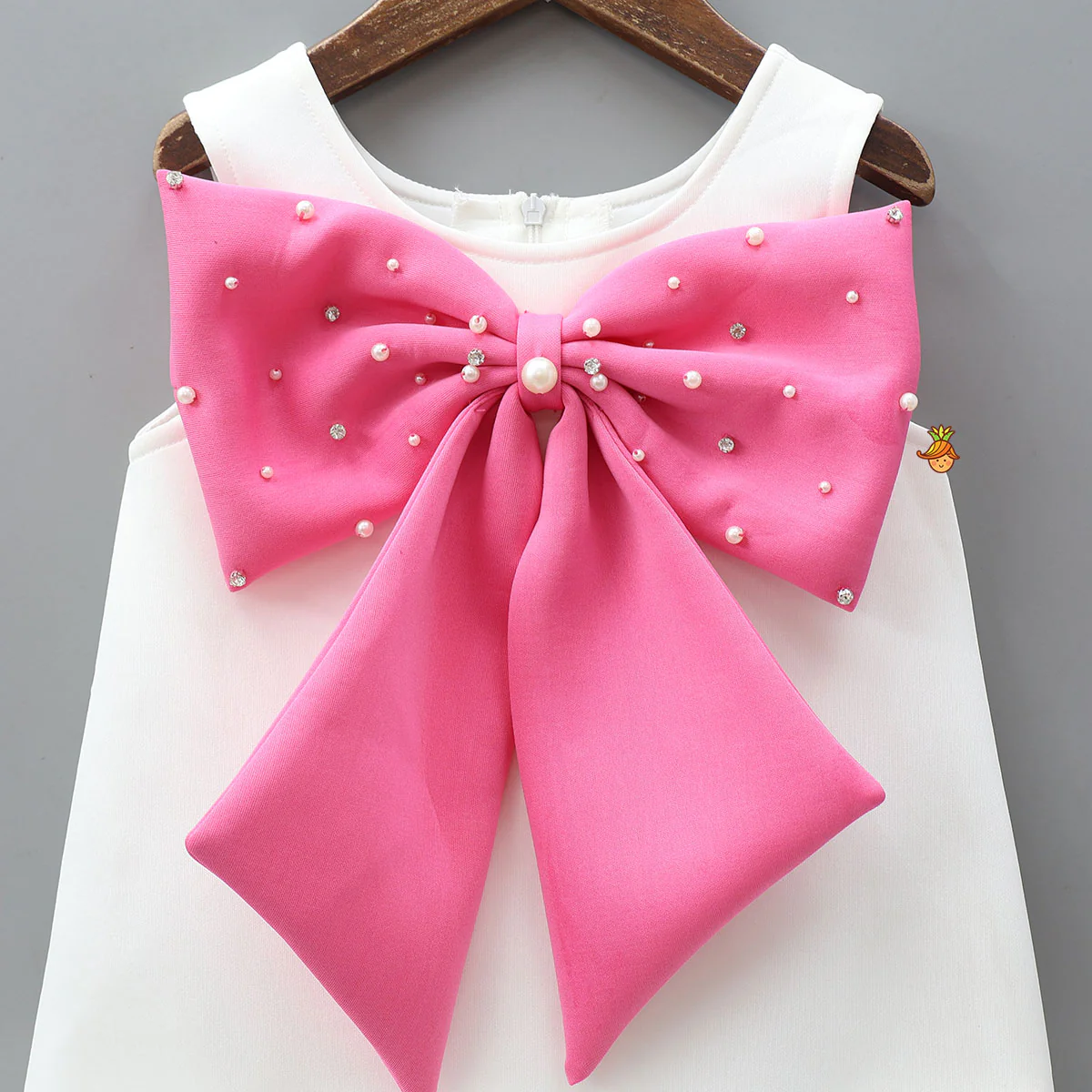 Ruffle Hem Dress With Bow Adornment - Image 3