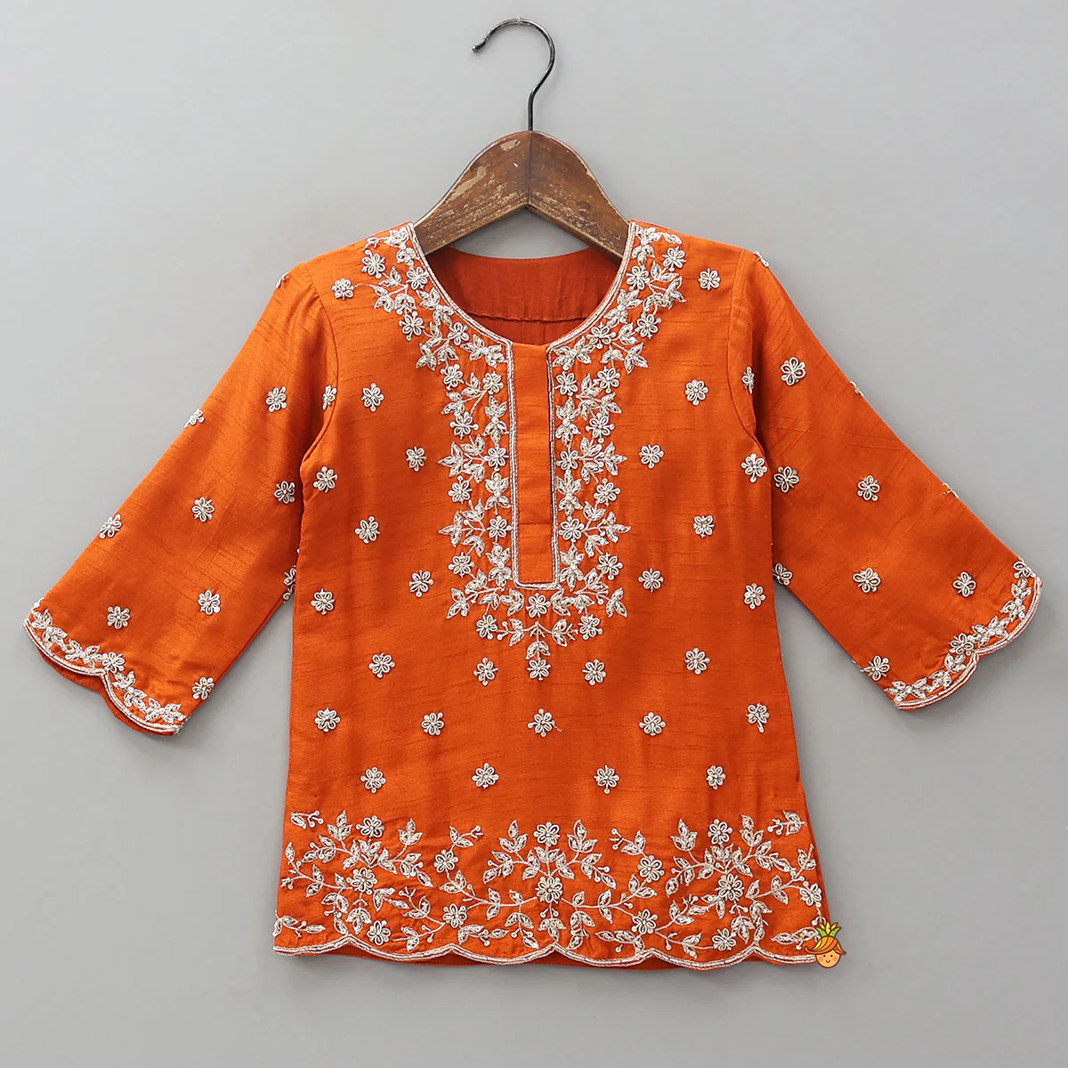 Scalloped Design Embroidered Kurti And Shimmery Sharara With Matching Dupatta - Image 4