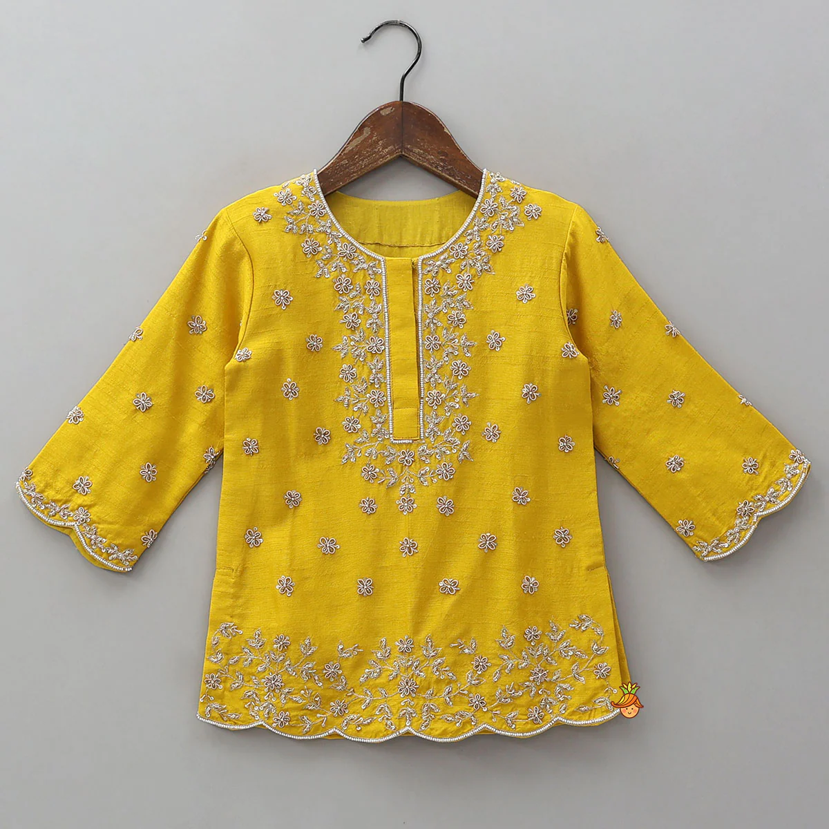 Scalloped Design Kurti And Shimmery Sharara With Matching Dupatta - Image 4