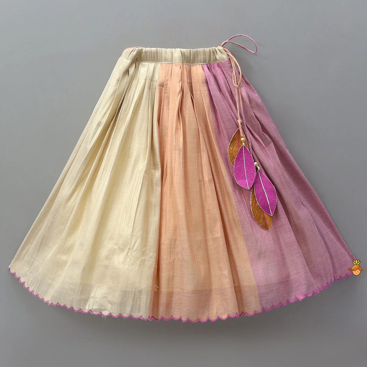 Scalloped Hem Shimmery Top And Panel Lehenga - Image 4