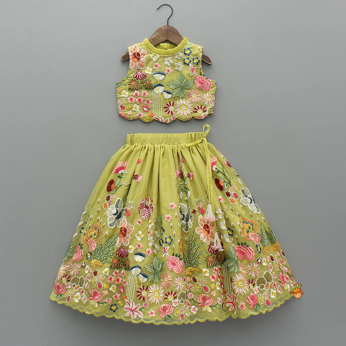 Scalloped Hem Thread Embroidered Top And Lehenga