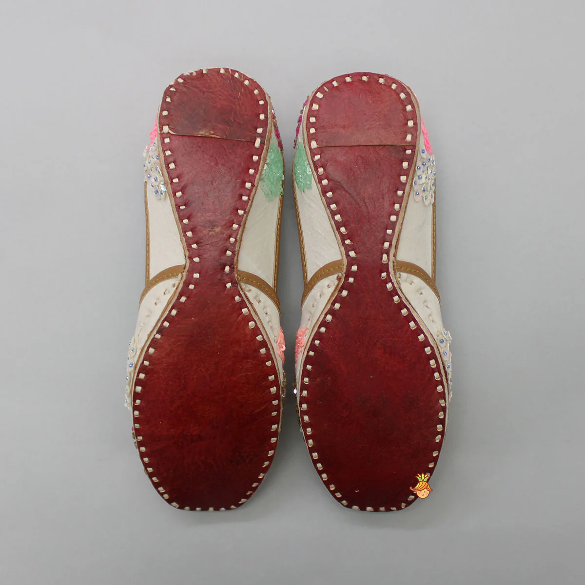 Sequin And Pearl Work Jutti - Image 2
