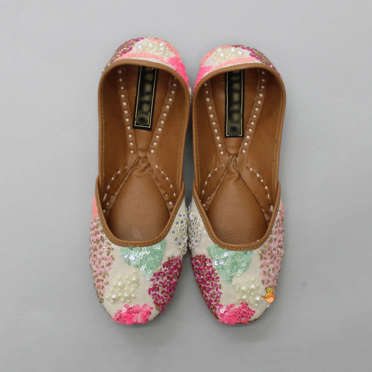 Sequin And Pearl Work Jutti - Image 3