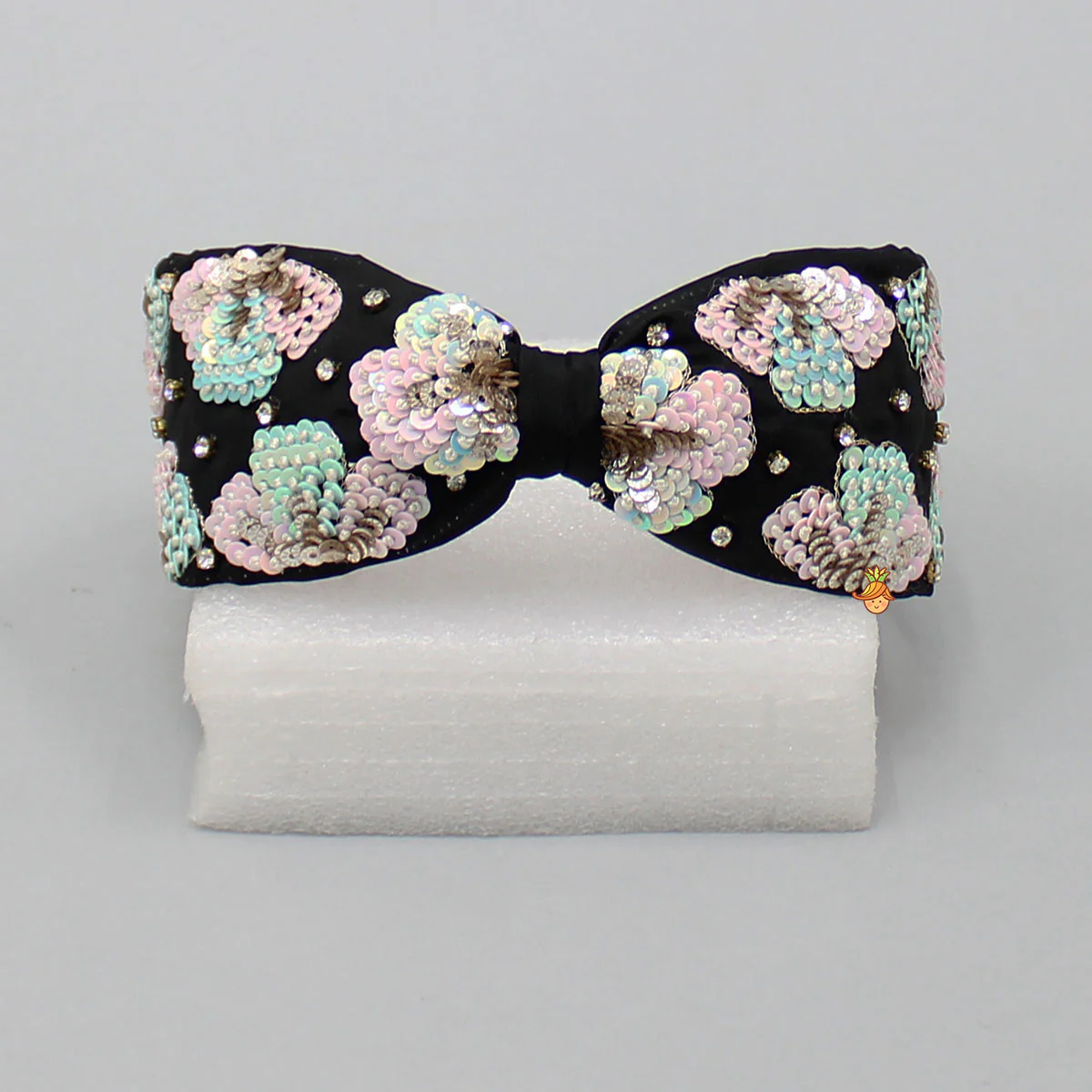 Sequin Embroidered Black Hairband - Image 2