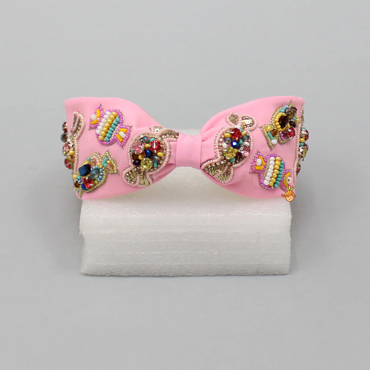 Sequins and Beaded Candy Worked Pink Hairband - Image 2