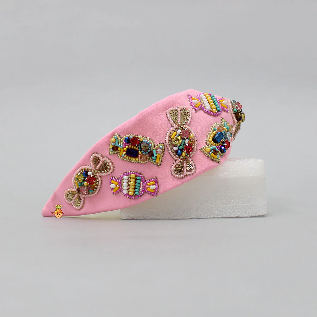 Sequins and Beaded Candy Worked Pink Hairband - Image 3