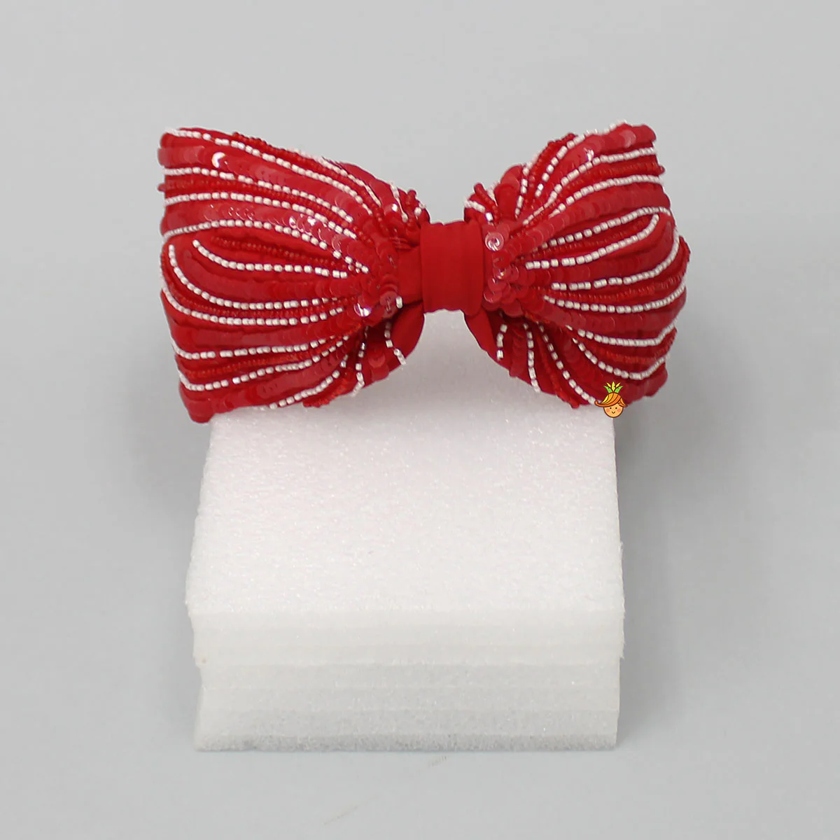 Sequins And Cut Dana Embroidered Elegant Red Hair Band - Image 2