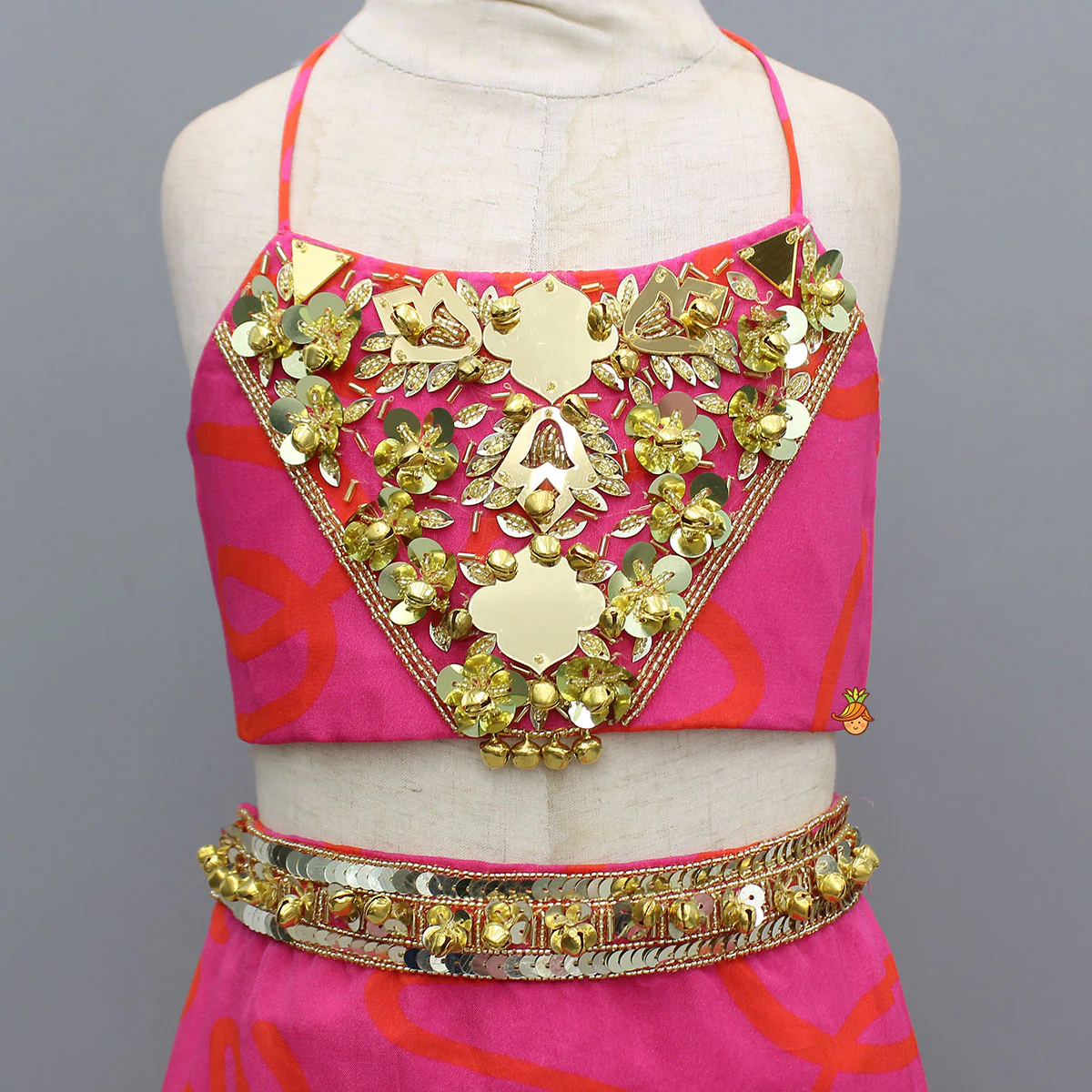 Sequins Embroidered Yoke Top With Printed Lehenga - Image 3