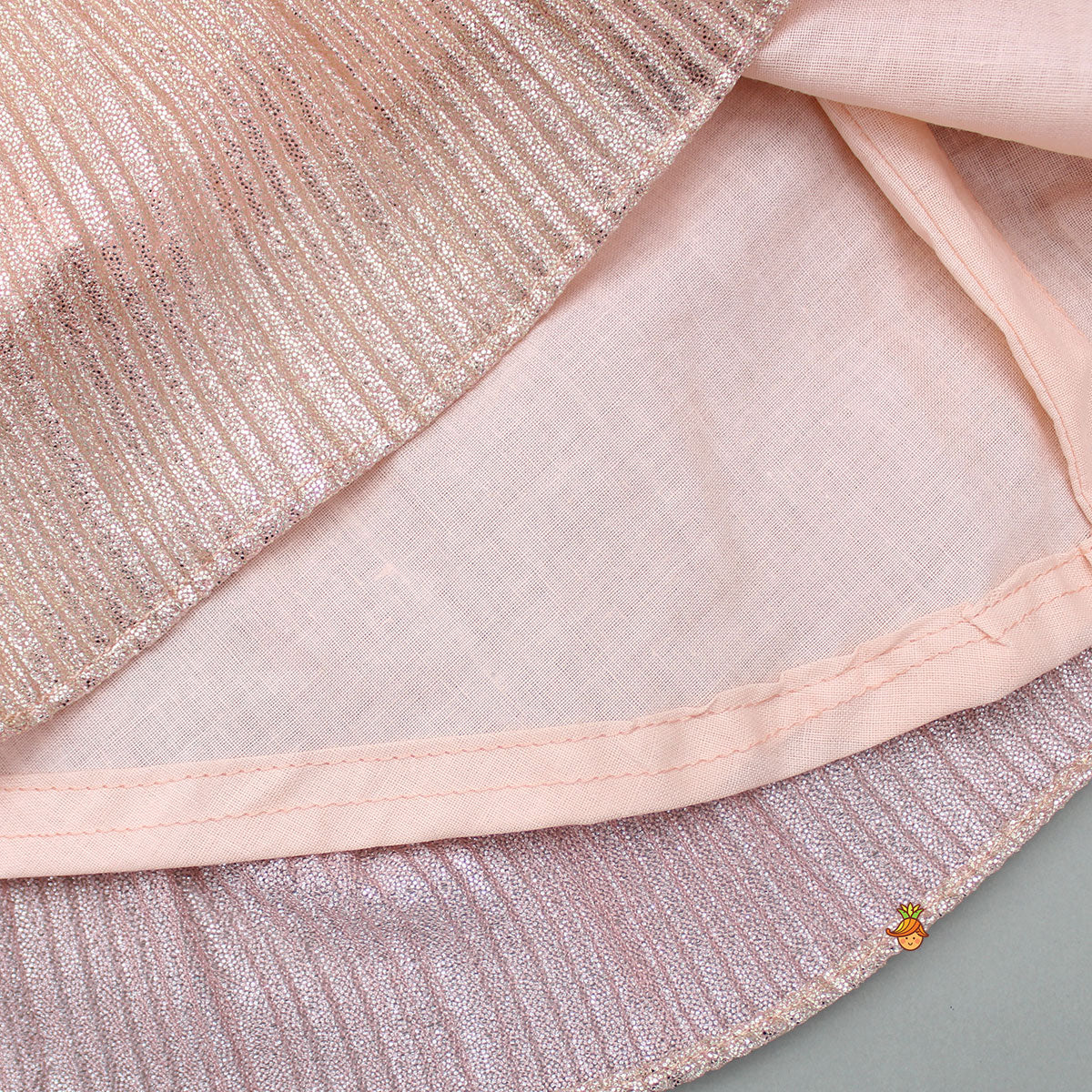 Shimmery And Ruffle Frilled Rose Flowers Adorned Dress - Image 4