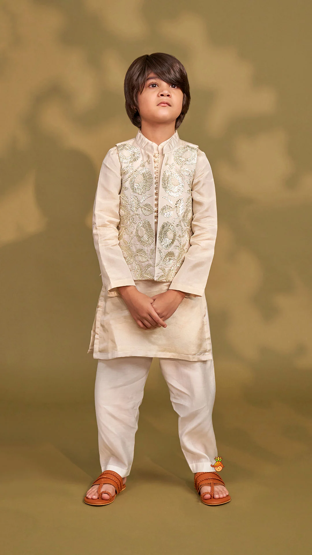Shimmery Kurta With Front Open Gota Embroidered Jacket And Pyjama - Image 3