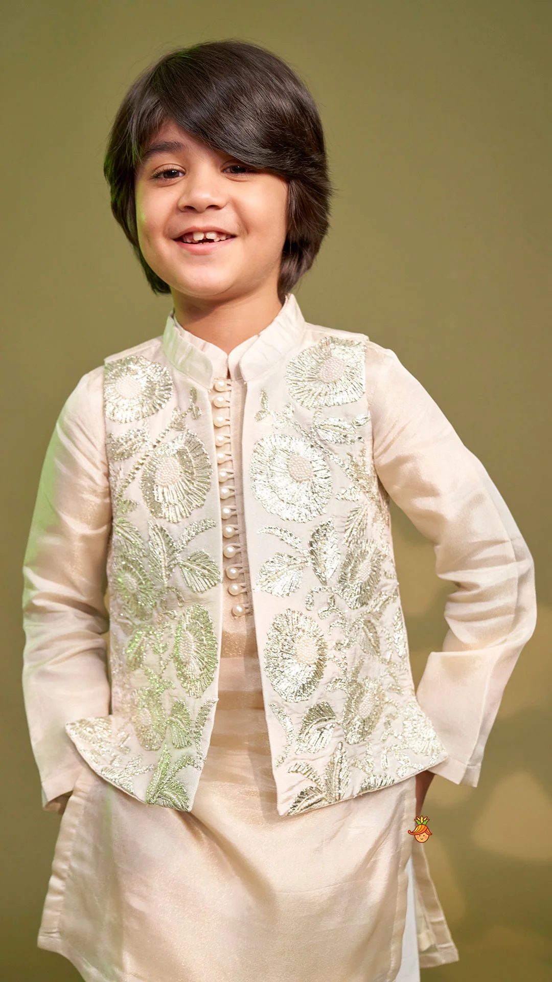 Shimmery Kurta With Front Open Gota Embroidered Jacket And Pyjama - Image 7