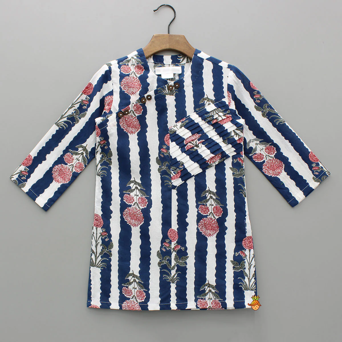 Side Button Detail Pin Tuck Kurta With Pyjama - Image 3