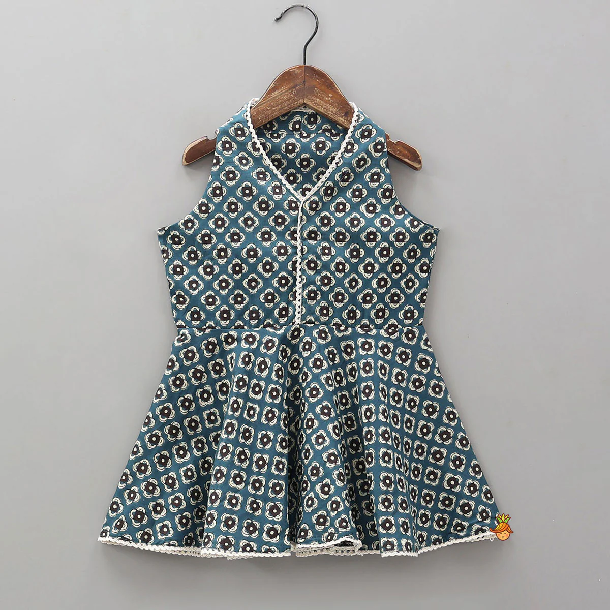 Sleeveless Printed Cotton Kurti And Flared Palazzo With Contrasting Dupatta - Image 4