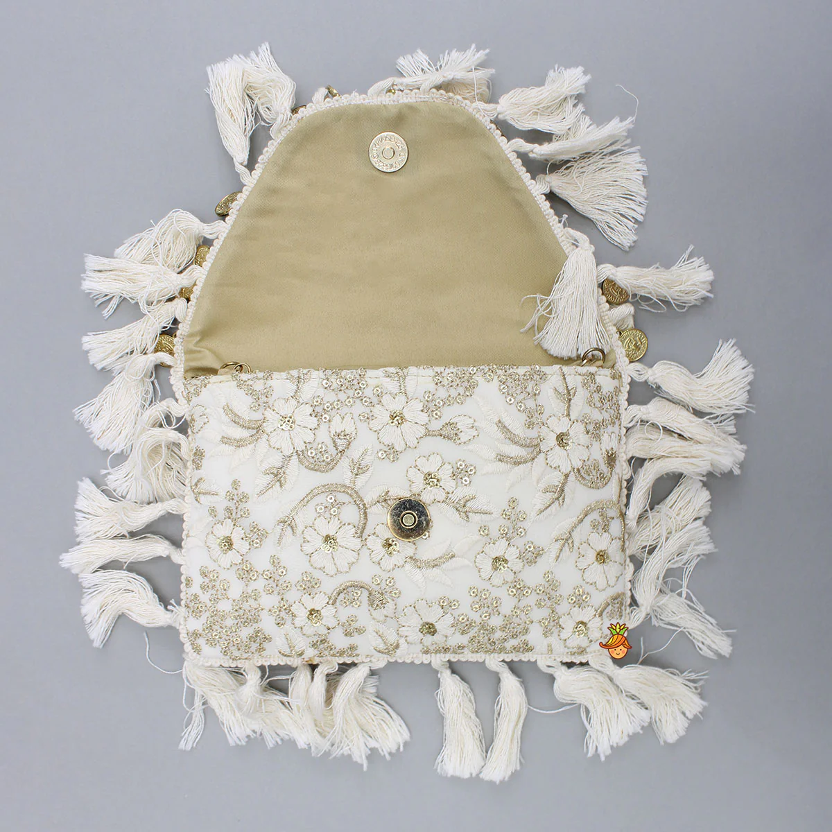 Sling Bag With Zari And Thread Floral Embroidery And Fringe Detailing - Image 4
