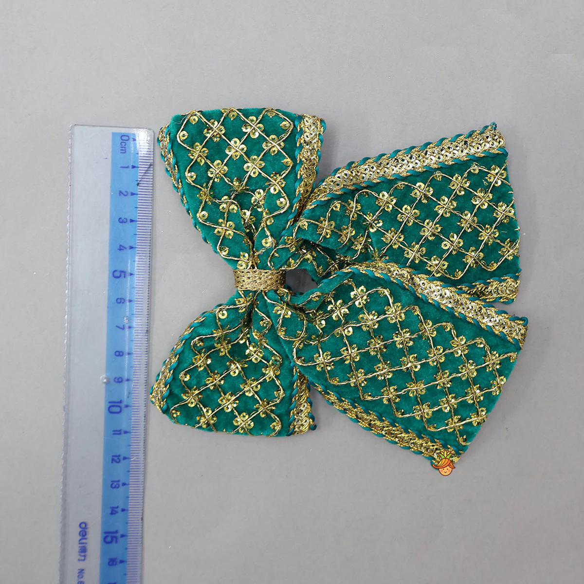 Square Design Embroidered Velvet Hair Clip - Image 5