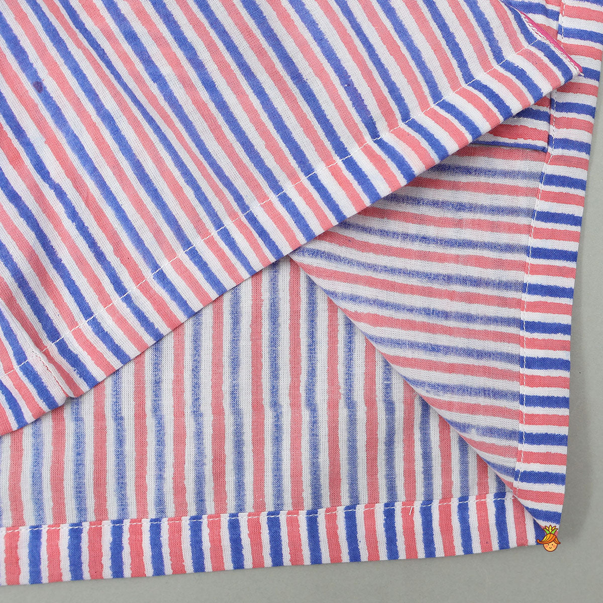 Striped Printed Sleepwear - Image 5