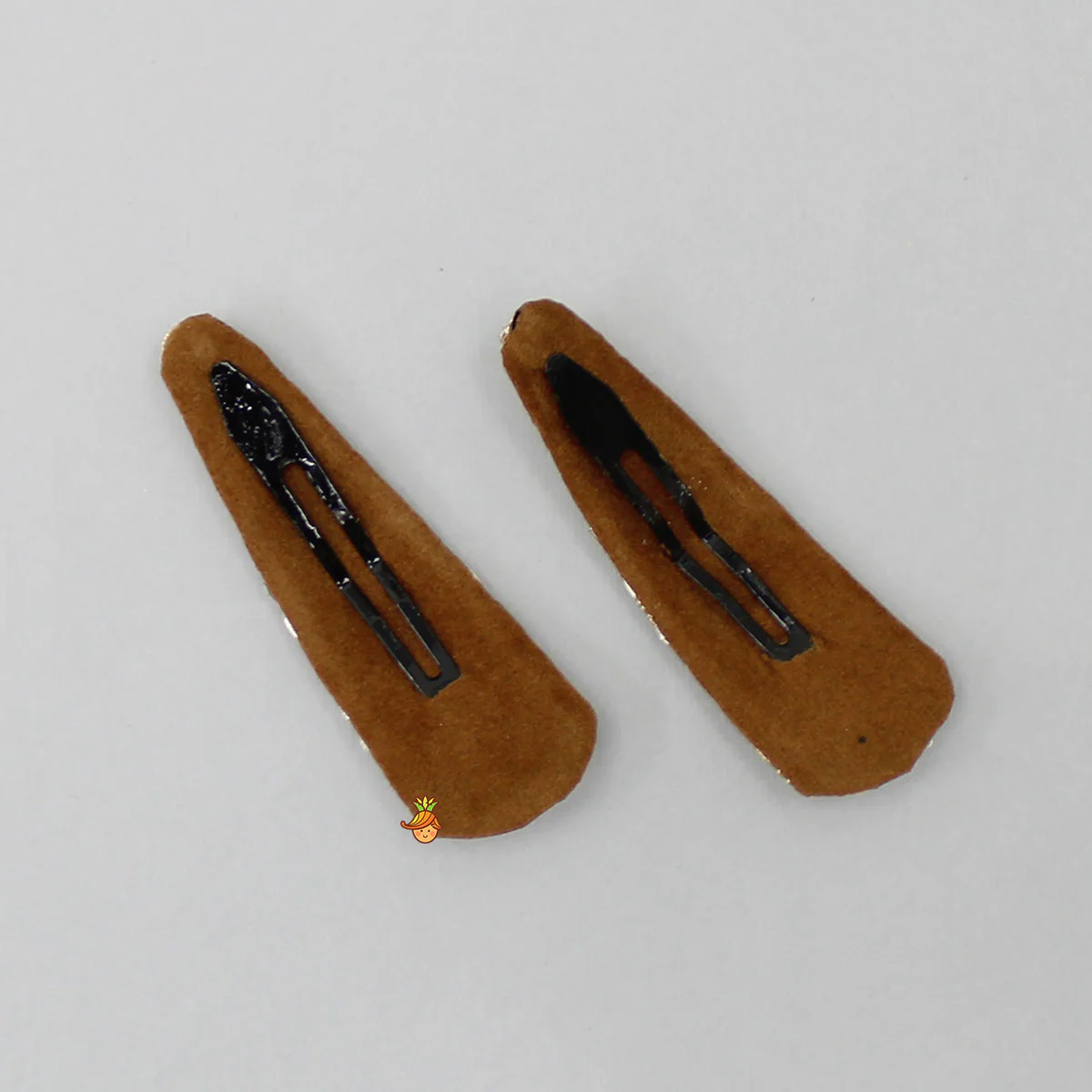 Stunning Beads Embroidered Hair Clip - Image 2