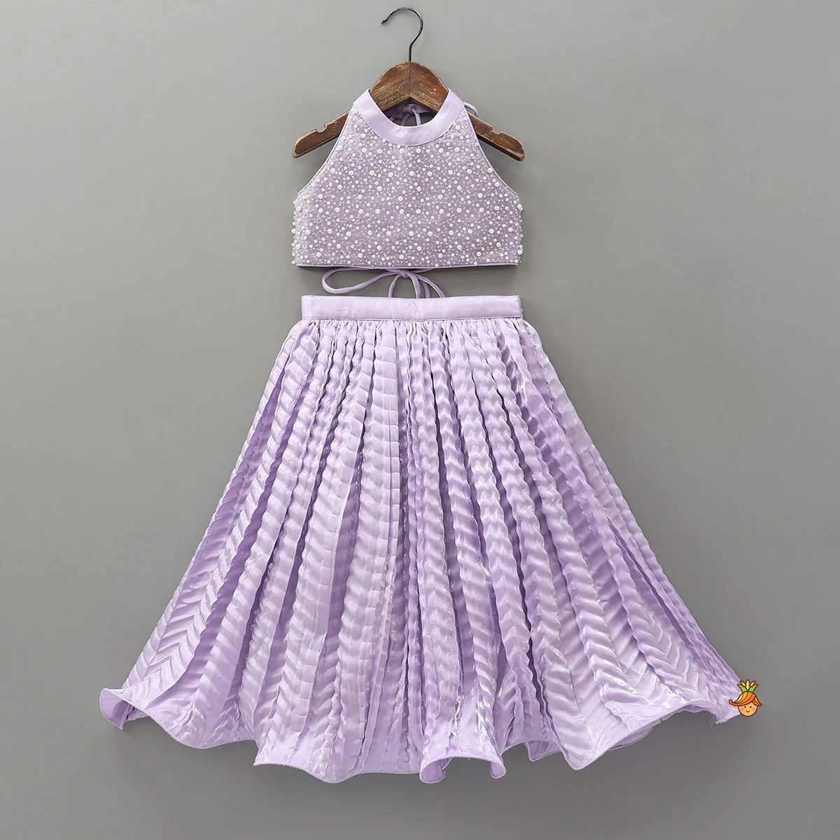 Stunning Criss Cross Back Knot Top And Crushed Sheen Lehenga With Matching Hair Tie - Image 3