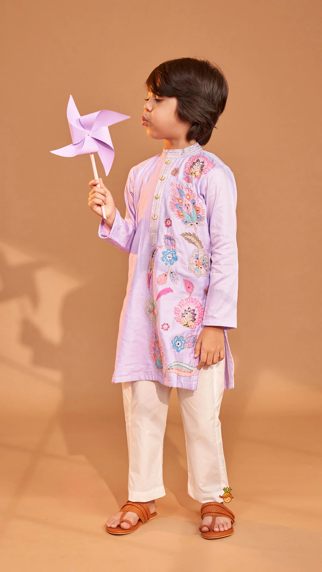 Stunning Multicolour Floral Embroidered Kurta With Pyjama - Image 5