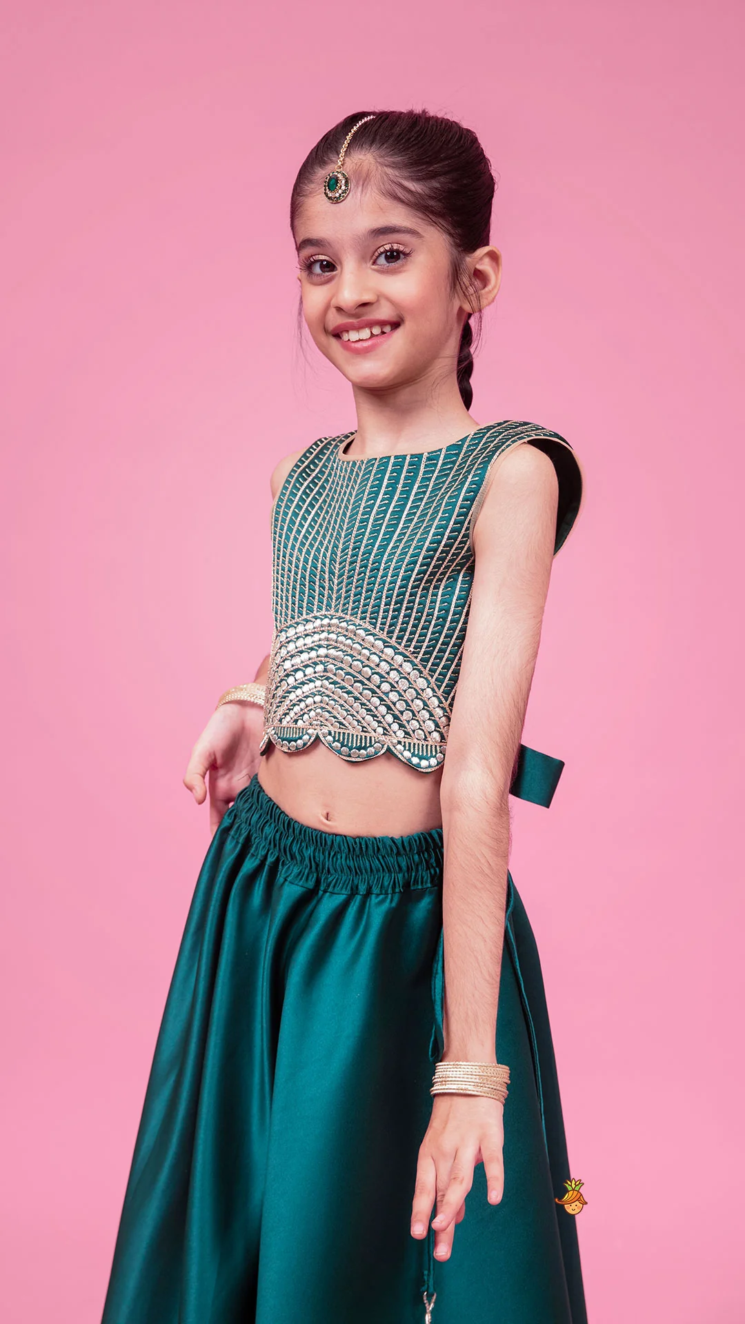 Stunning Scalloped Hem Green Top And Lehenga - Image 4