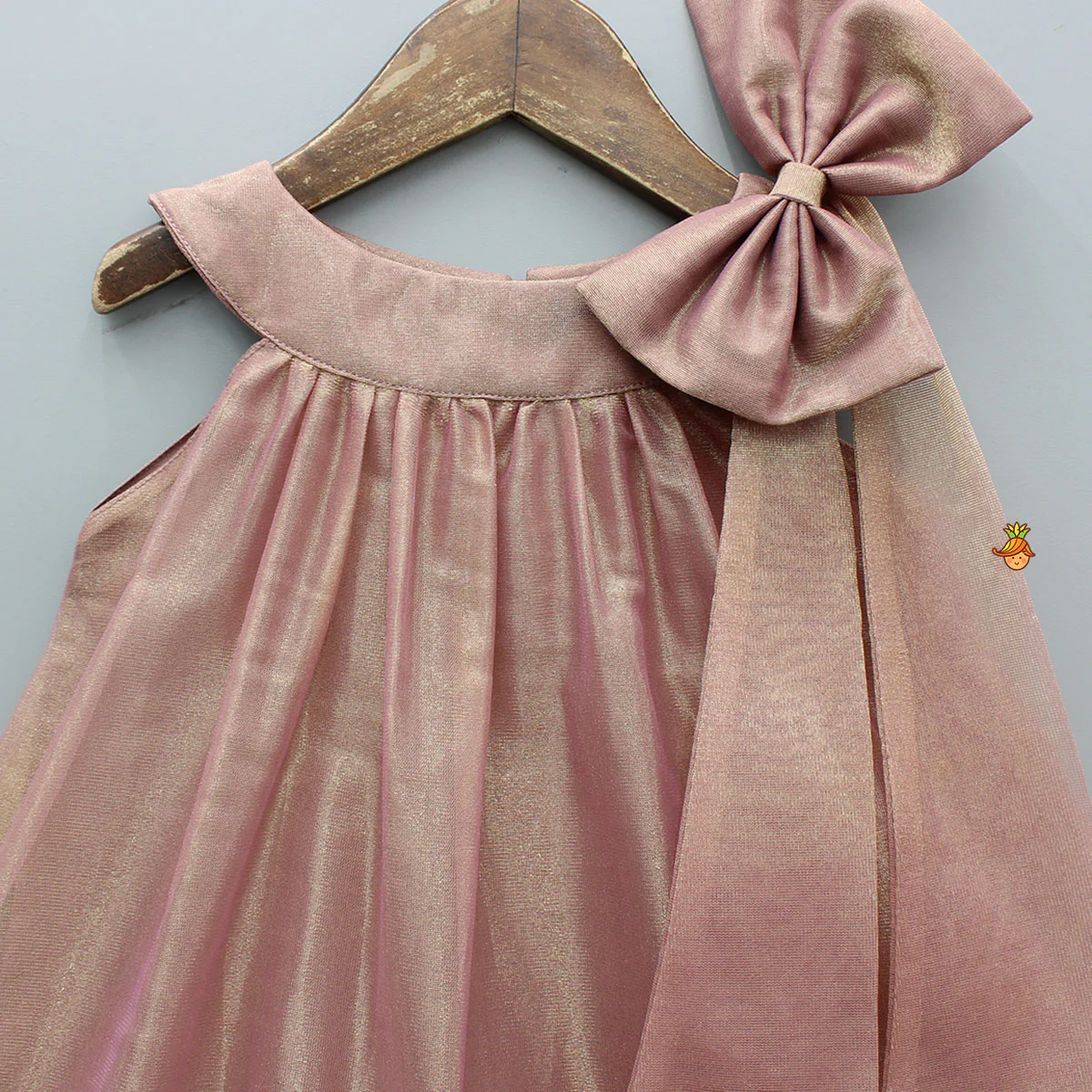 Stunning Shimmery Bow Adorned Halter Neck Dress - Image 3