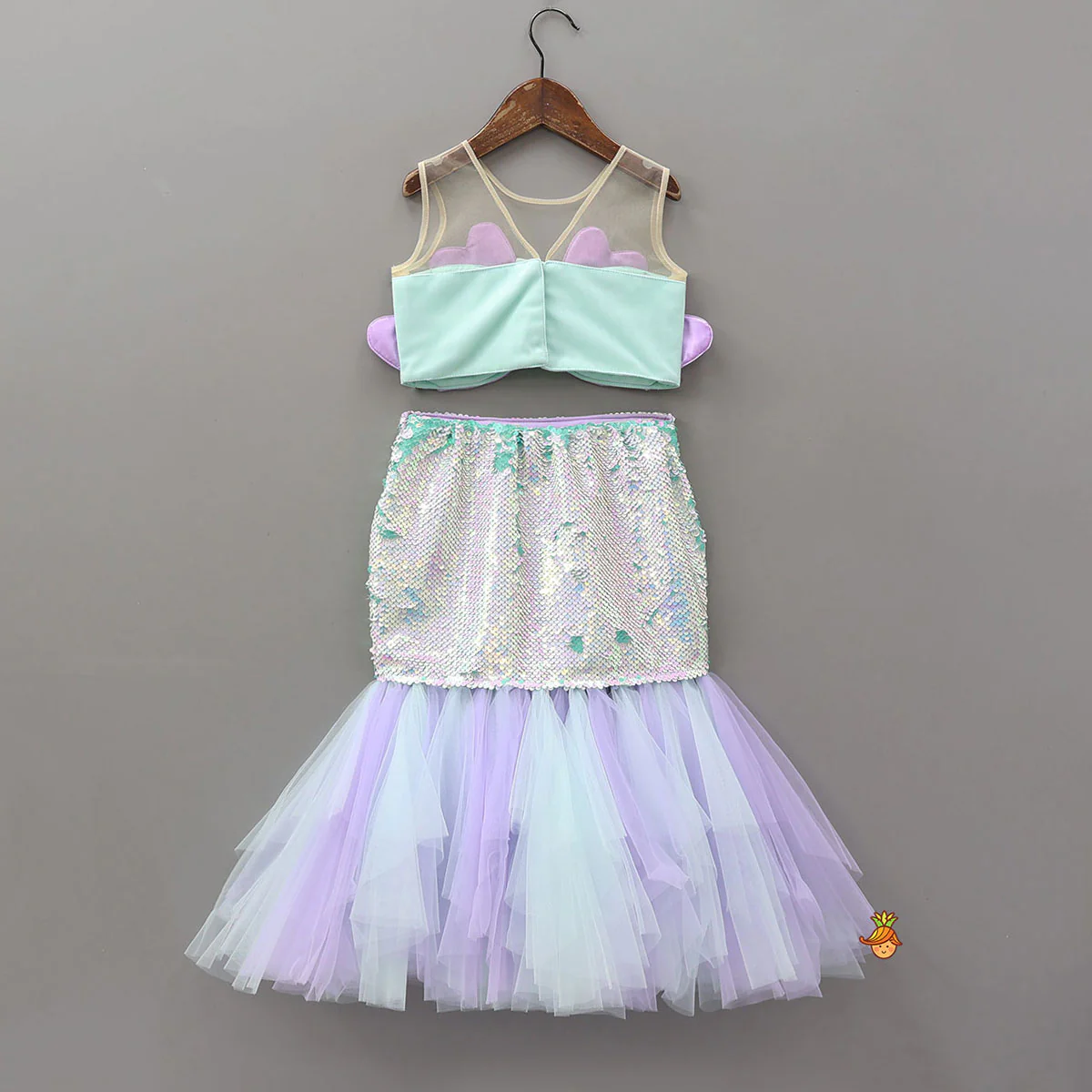 Stunning Top And Reversible Sequin Detail Mermaid-Style Skirt With Ribbon Hairband - Image 2