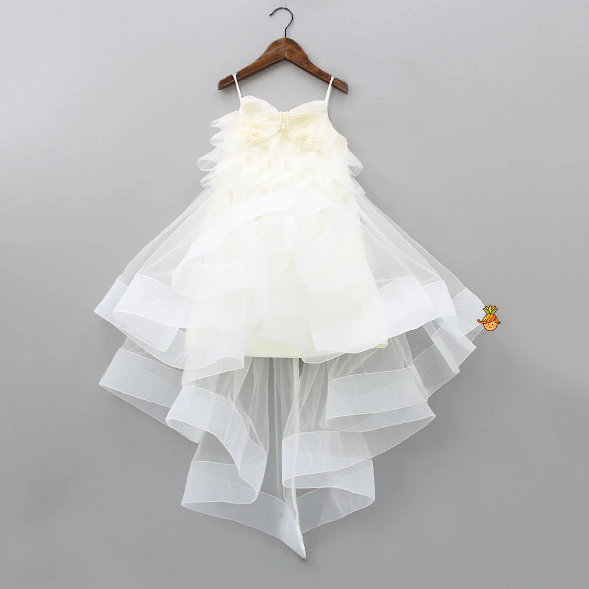Stylish Off White Trail Dress With Bowie Pearl String Hair Clip - Image 3