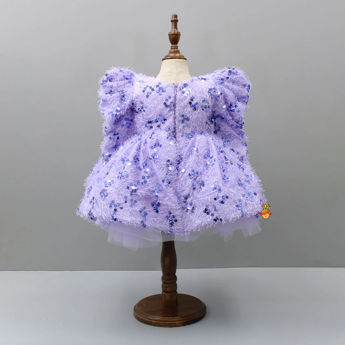 Stylish Sleeves Exquisite Lavender Fur Dress With Head Band - Image 4