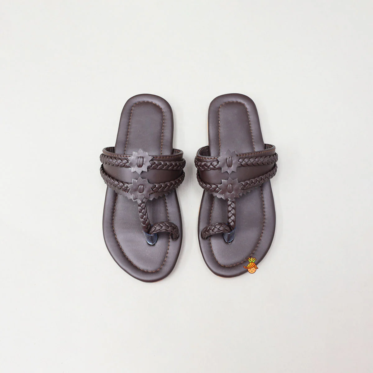 Stylish Toe-Ring Kolhapuri Flats With Braided Detailing - Image 3