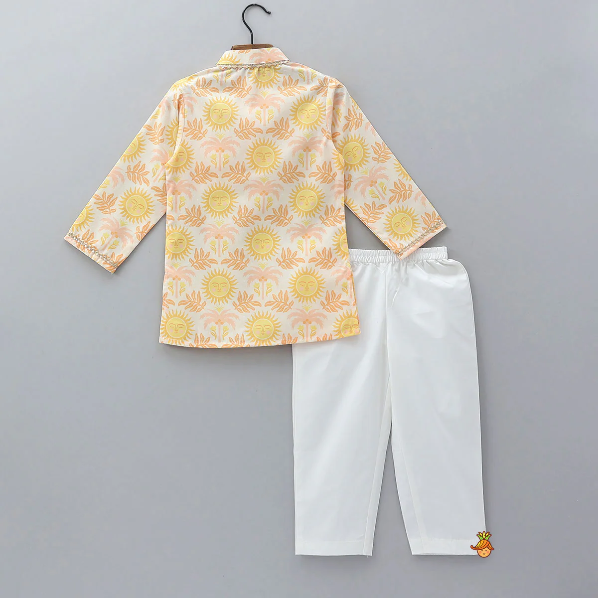 Sun Motif Printed Kurta And Pyjama - Image 2
