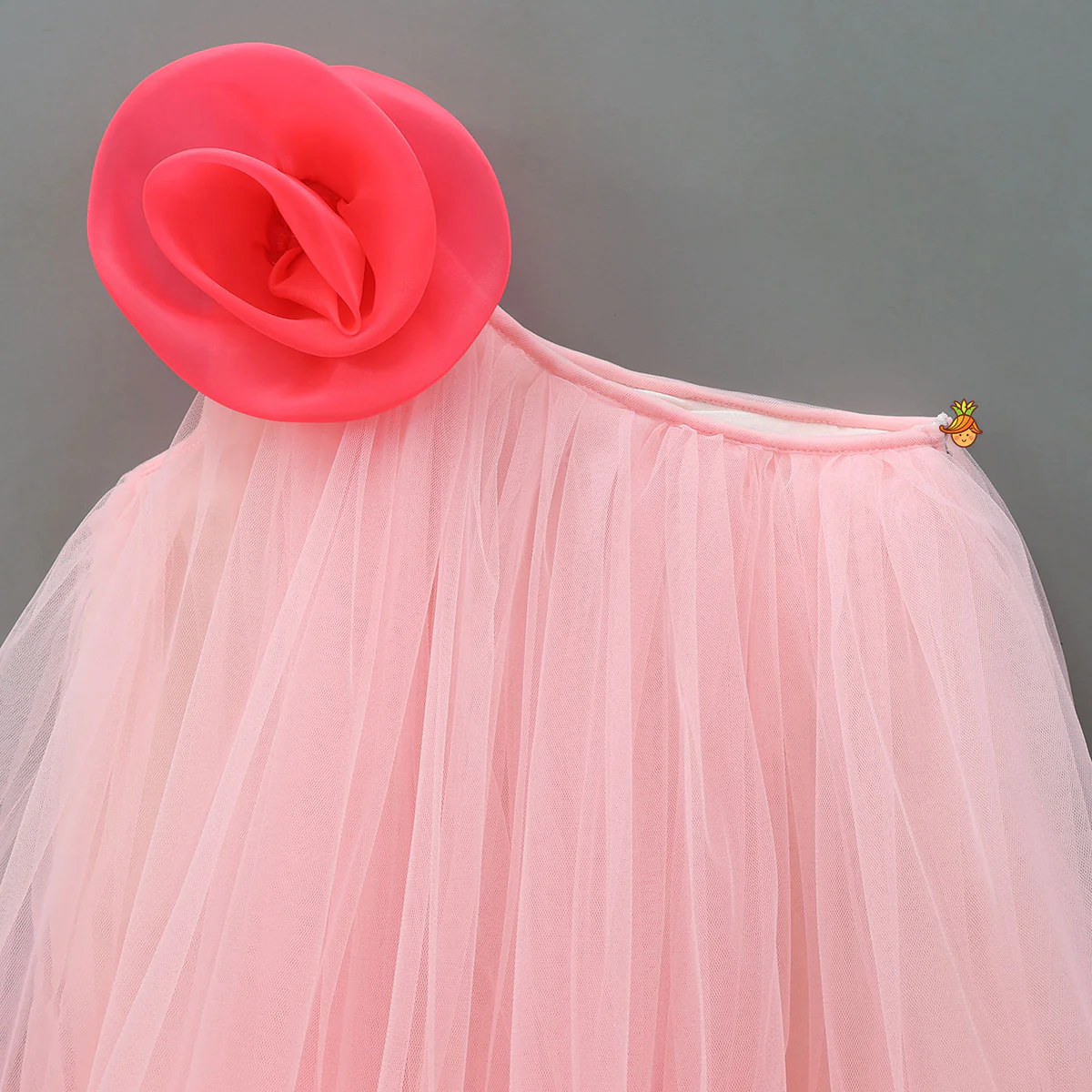 Swirled Flower Enhanced Pink One Shoulder Dress With Hair Band - Image 4